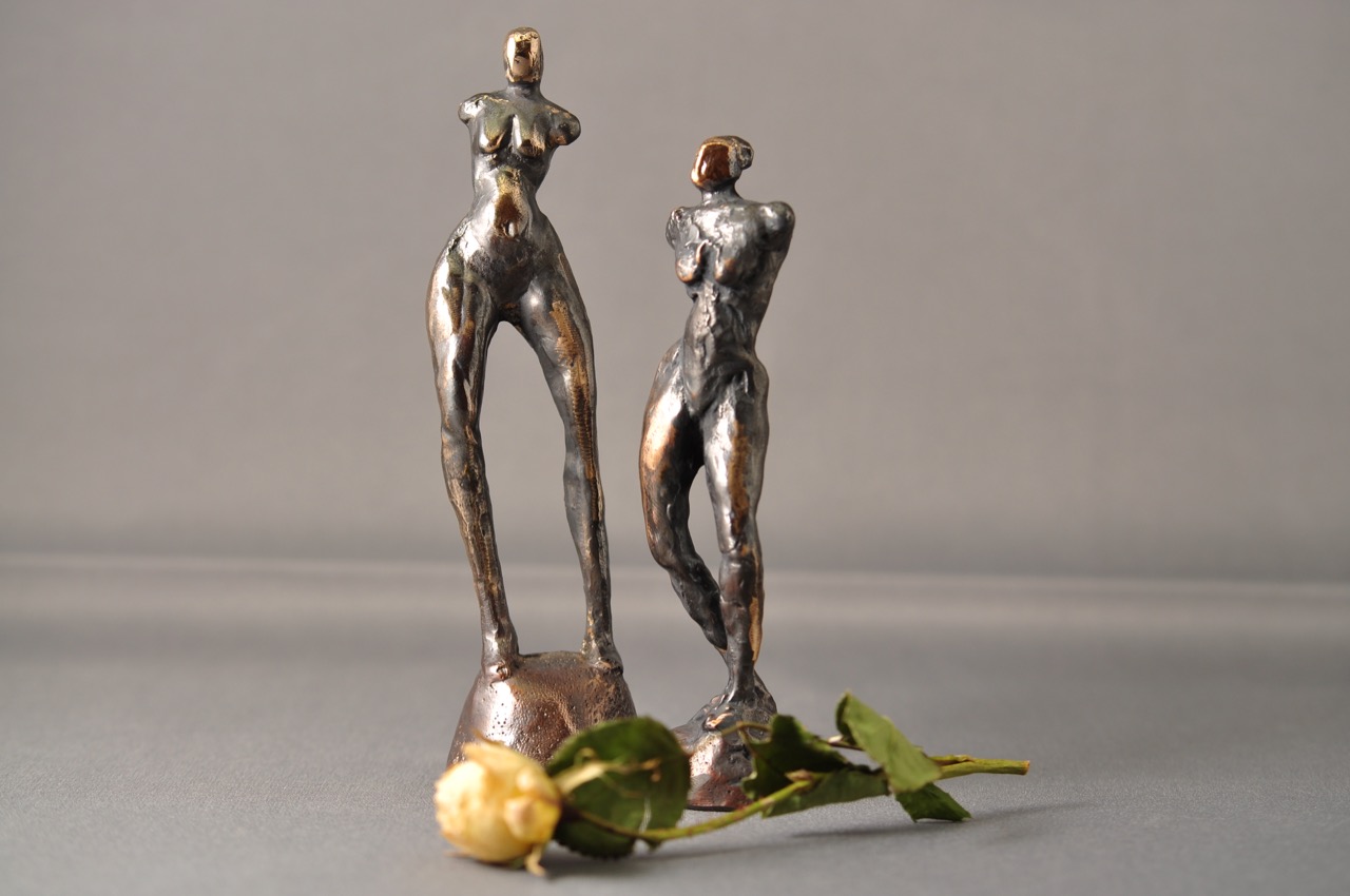 Bronzeskulpturer. Kvindefigurer. Små skulpturer i bronze.