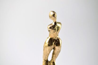 Kvinde - bronzefigur