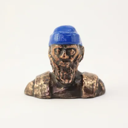 Hipster - mand med blå hue - bronzeskulptur