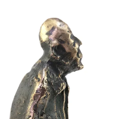 Manden i solen_Bronzeskulpturer af Bo Kalvslund