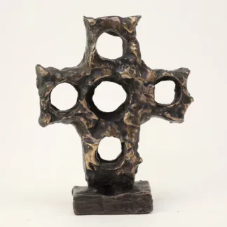 Kors med hulrum - Bronzeskulpturer - Bo Kalvslund