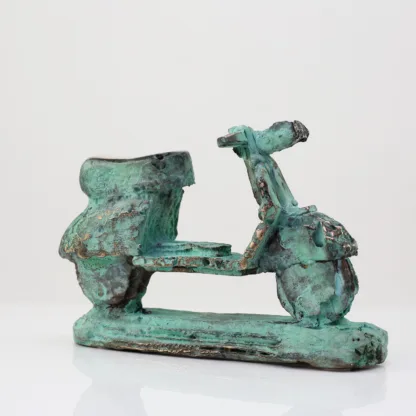 Scooter - Bronzeskulptur af Bo Kalvslund