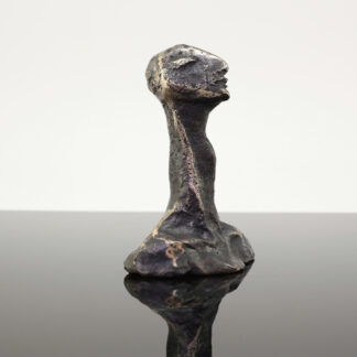 Langhals - Bronzefigur af Bo Kalvslund