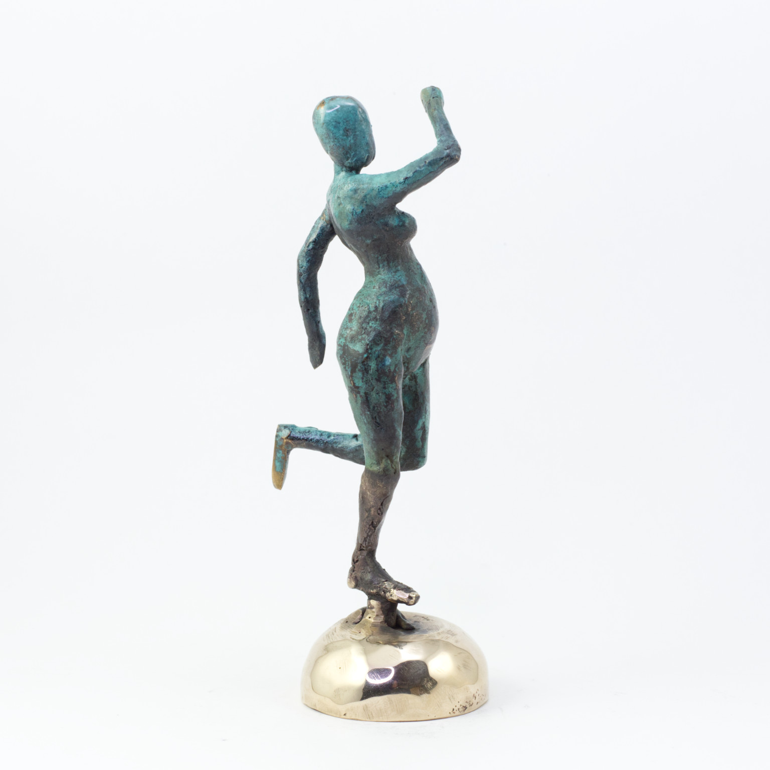 Kvindefigur i patineret bronze