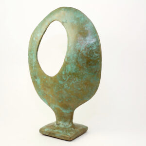 Abstrakt skulptur i bronze
