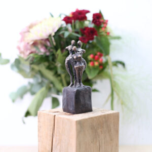 3 kvinder i bronze
